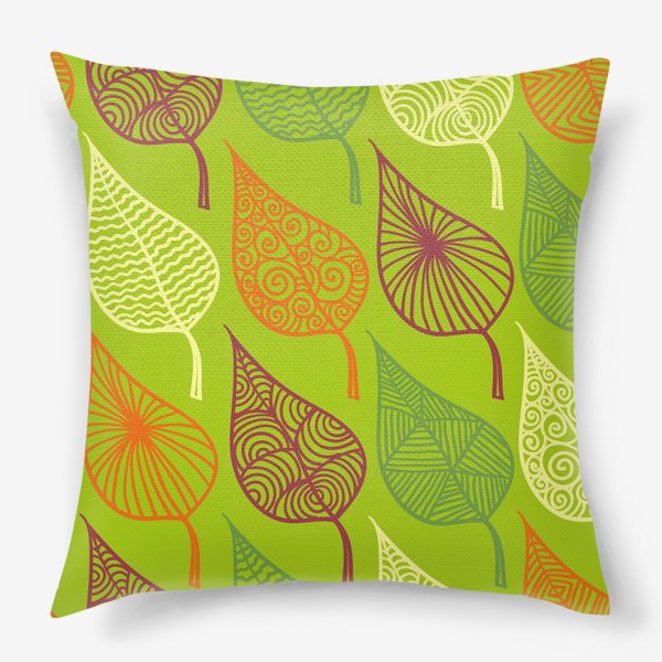 Подушка «Бесшовный паттерн с разноцветными листьями»