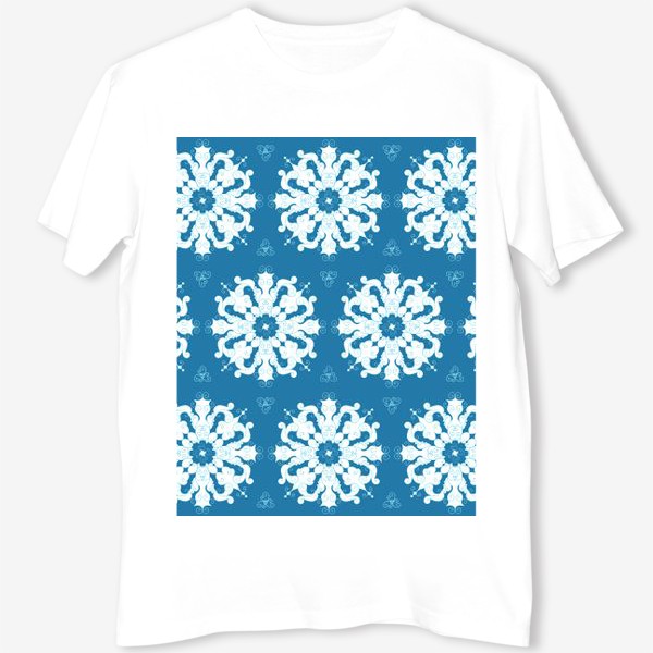 Футболка «Белые снежинки на синем фоне 2»