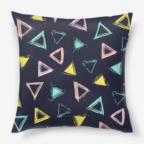 Подушка &laquo;Цветные треугольники&raquo;