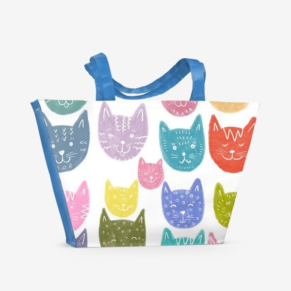 Пляжная сумка «Паттерн Веселые разноцветные котики на белом фоне»
