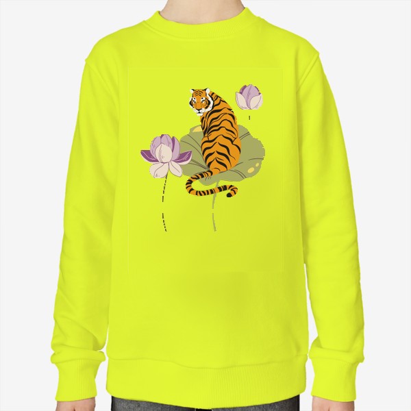 Свитшот «Амурский тигр на цветке лотоса. Символ года 2022»
