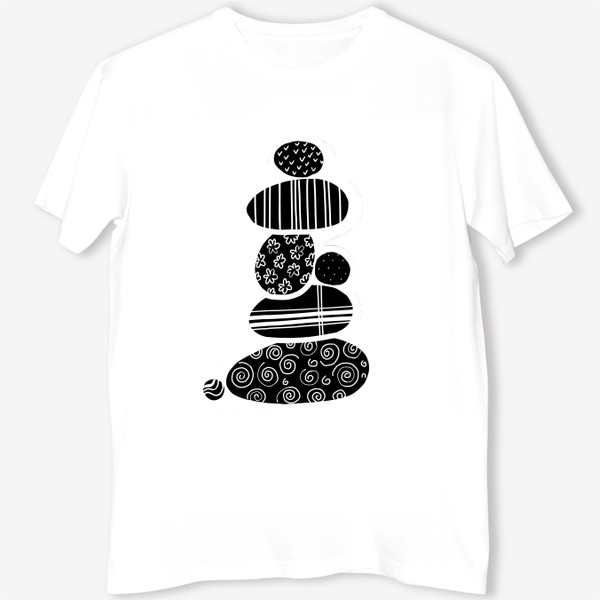 Футболка &laquo;Башня из камней или абстрактный черно-белый  узор&raquo;