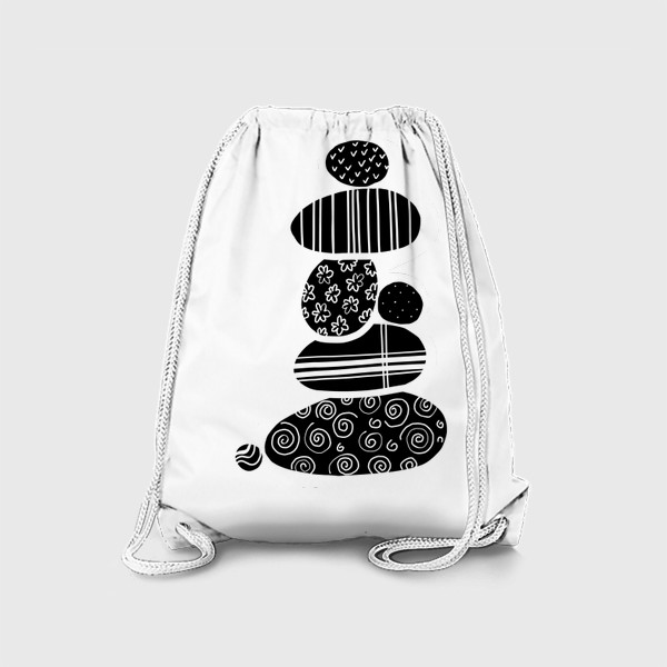 Рюкзак «Башня из камней или абстрактный черно-белый  узор»