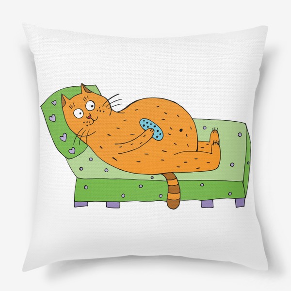 Подушка &laquo;Смешной кот лежит на диване с пультом от телевизора&raquo;