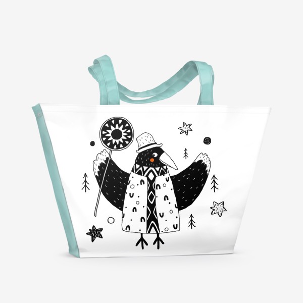 Пляжная сумка &laquo;Черно-белая ворона держит символ солнца.&raquo;