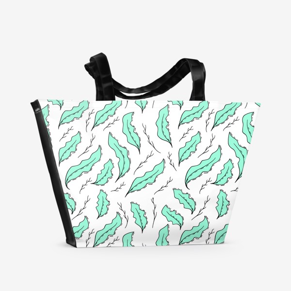 Пляжная сумка «Паттерн с зелеными листьями на белом фоне»