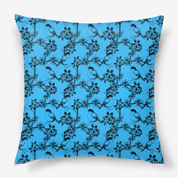 Подушка «Цветы и птицы на голубом фоне»