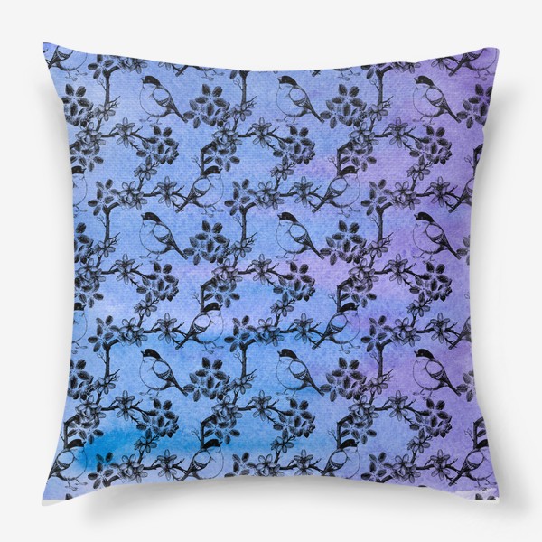 Подушка «Птицы и цветы на акварельном сине-фиолетовом фоне»
