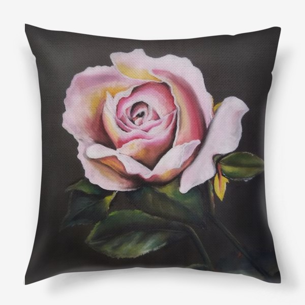 Подушка «Роза розовая на темном фоне крупным планом, рисунок цветка сухой пастелью»