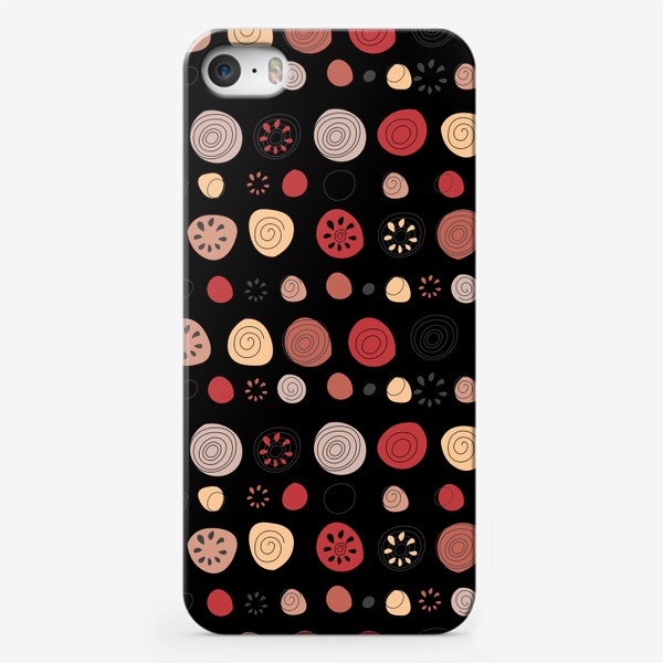 Чехол iPhone &laquo;Орнамент в скандинавском стиле с разноцветными круглыми элементами на черном фоне. Паттерн с капакулями&raquo;