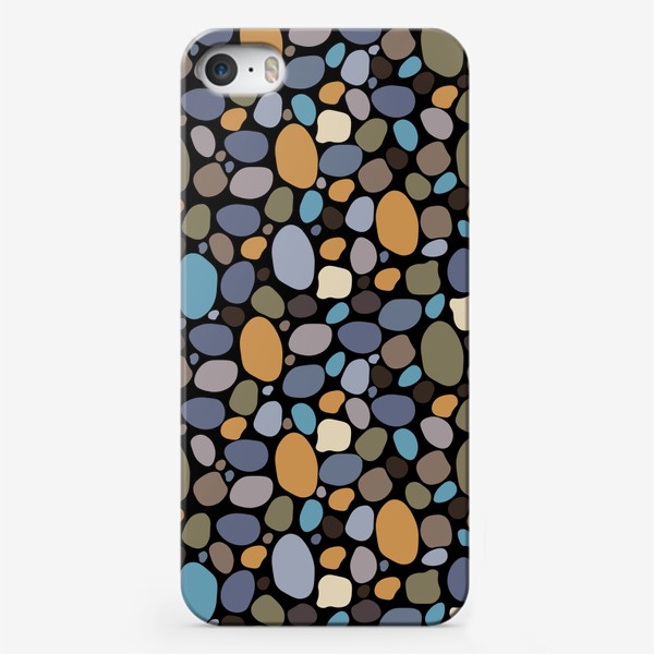 Чехол iPhone &laquo;Морские цветные камушки на черном фоне. Паттерн с камнями.&raquo;