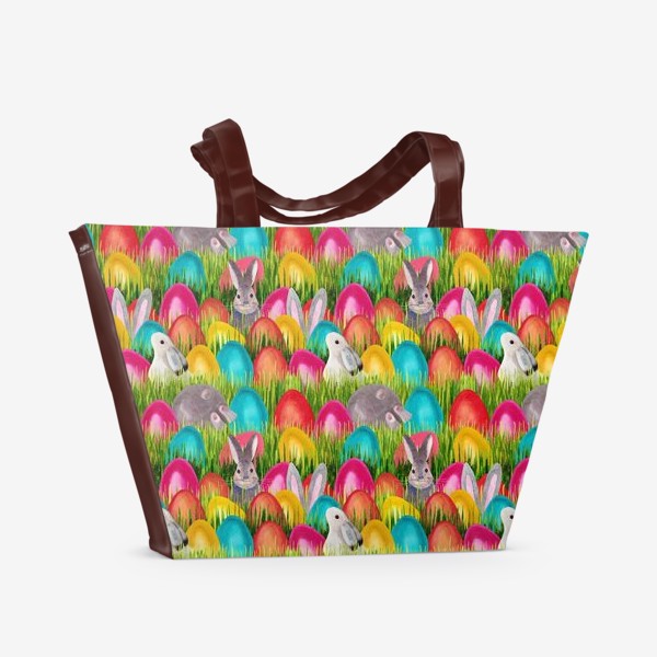 Пляжная сумка «Паттерн цветные пасхальные яйца и Пасхальный кролик на траве»
