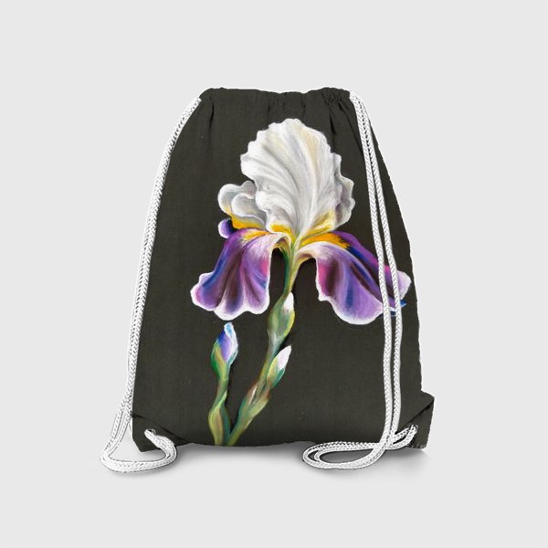 Рюкзак «Бело-фиолетовый цветок, Ирис сухой пастелью на темном фоне»