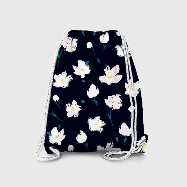 Рюкзак «белые цветы на чёрном»