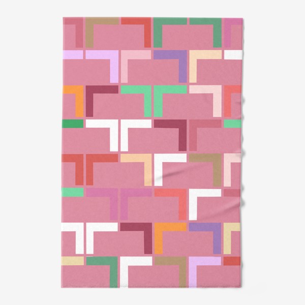 Полотенце «Узор абстракция геометрический разноцветный на розовом фоне»