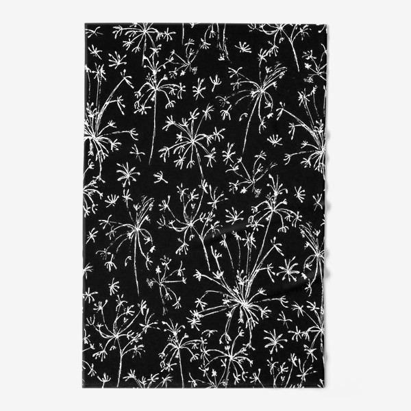 Полотенце &laquo;травы, цветы на чёрном&raquo;