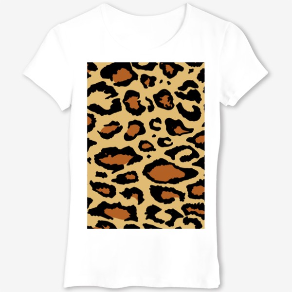 Футболка «леопард узор из черных неровных пятен и коричневого цвета на песочном фоне . текстура леопардовой шкуры. »