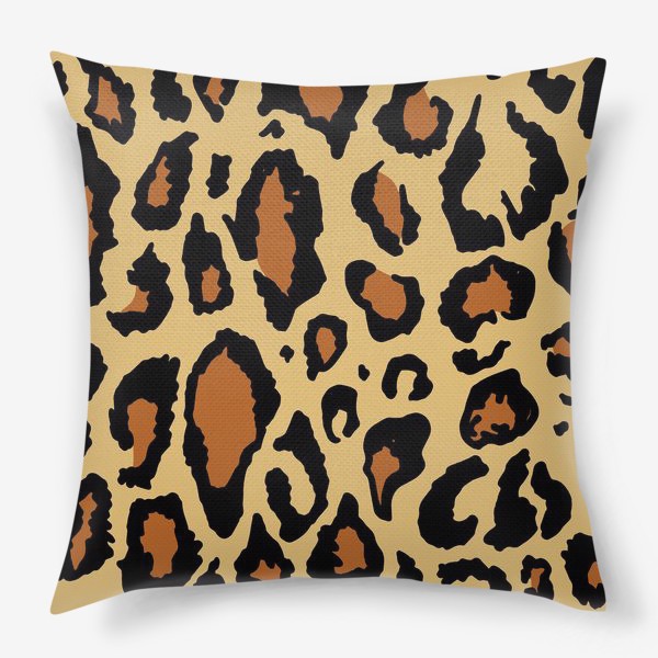 Подушка &laquo;леопард узор из черных неровных пятен и коричневого цвета на песочном фоне . текстура леопардовой шкуры. &raquo;