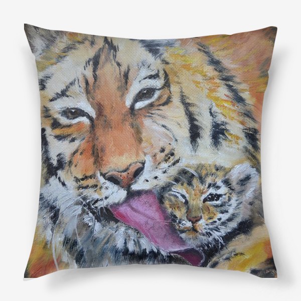 Подушка «Тигрица и тигрёнок»