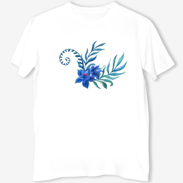 Футболка &laquo;Голубые цветы и тропические ветви&raquo;