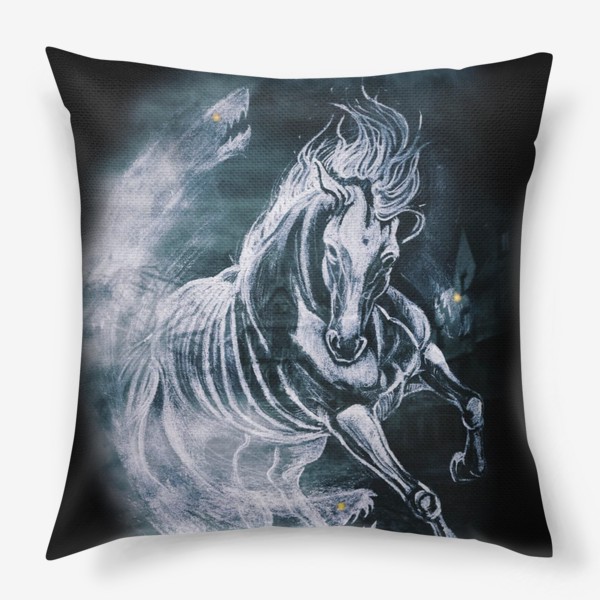 Подушка «Лошадь-призрак»