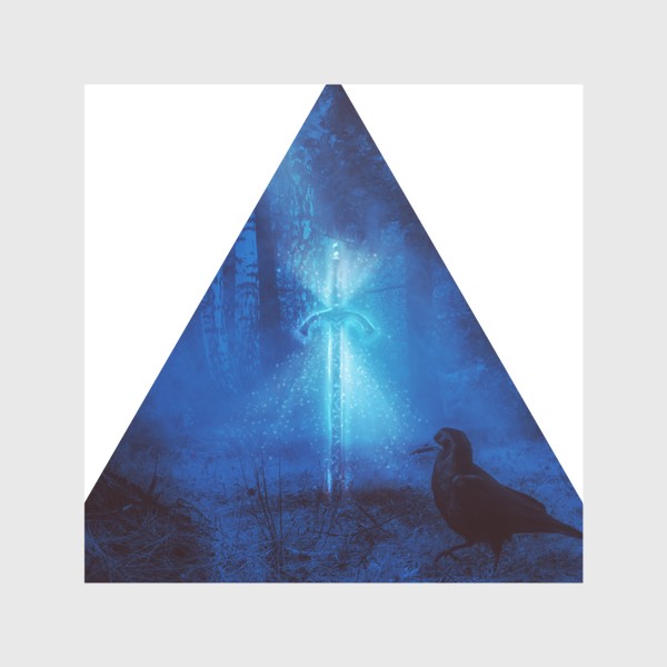 Скатерть «Светящийся синим меч в ночном лесу и ворон»