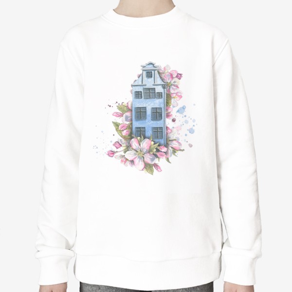 Свитшот &laquo;Милый европейский домик с цветами яблони. Акварель.&raquo;