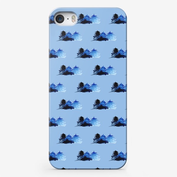 Чехол iPhone «Зимний акварельный лес с синими елками»