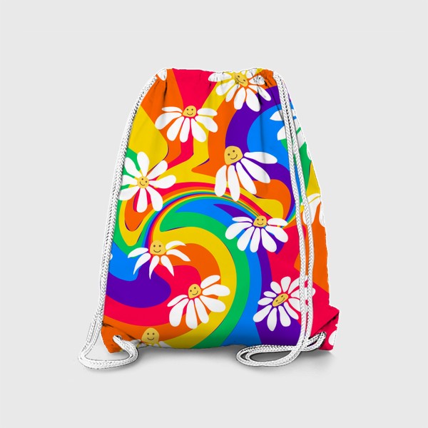 Рюкзак «Улыбающиеся ромашки на фоне закрученной радуги, паттерн  в ретро стиле 1970х»