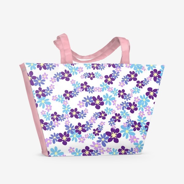 Пляжная сумка &laquo;Переплетения из голубых, фиолетовых, синих цветов. Паттерн&raquo;