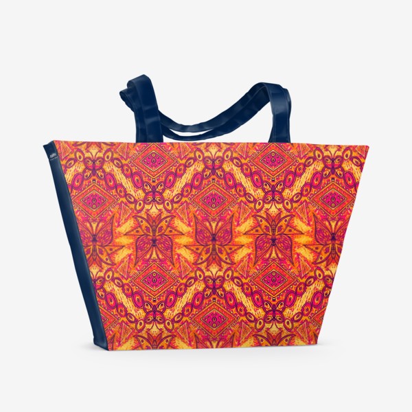 Пляжная сумка «Яркий этнический паттерн с орнаментом и бабочками»