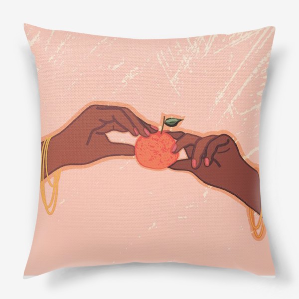 Подушка «руки с темной кожей, держащие мандарин»