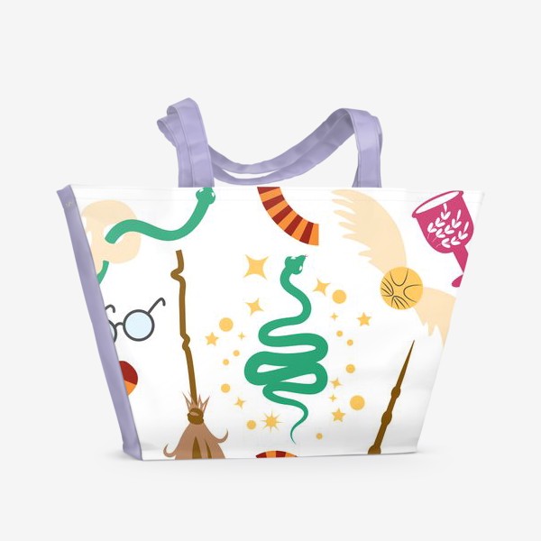 Пляжная сумка «Змея Слизерина паттерн. Гарри Поттер, Хогвартс. Шляпа, метла, снитч, палочка, череп и др. волшебные предметы»