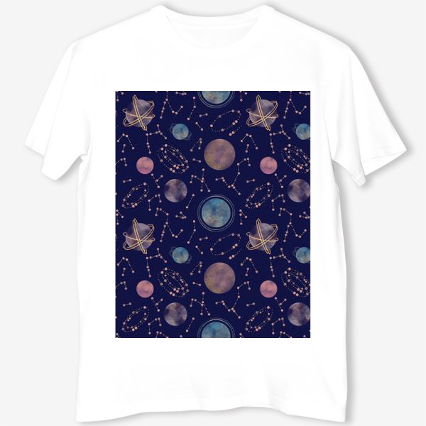 Футболка &laquo;Акварельный нарисованный вручную бесшовный фон с яркими космическими иллюстрациями планет, созвездий, комет, синий фон&raquo;