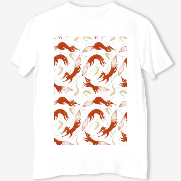 Футболка &laquo;Акварельный нарисованный вручную бесшовный фон с яркими иллюстрациями лис и птиц&raquo;