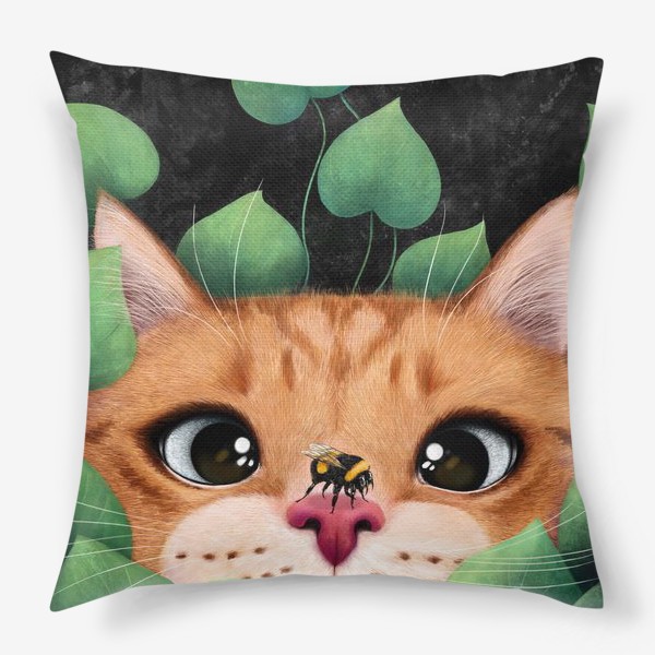 Подушка «Кот в листве»