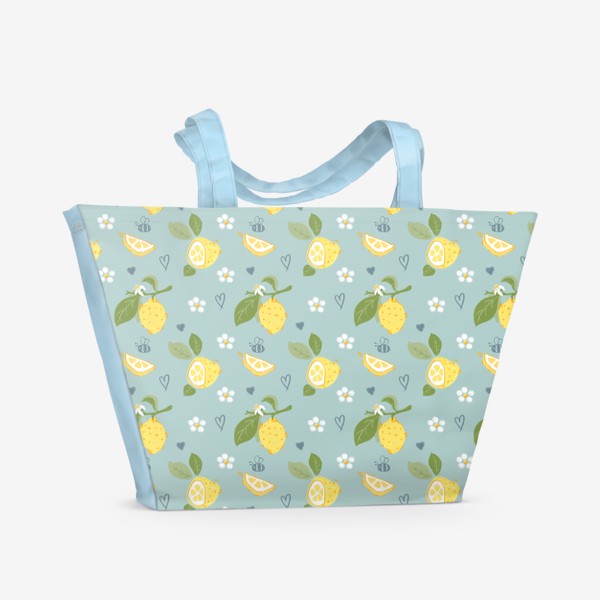 Пляжная сумка «Лимоны на голубом фоне с пчёлами и цветами»