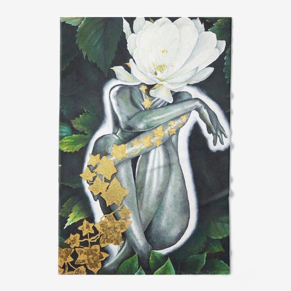 Полотенце «Флора - богиня цветов на фоне листвы. Королева ночи»