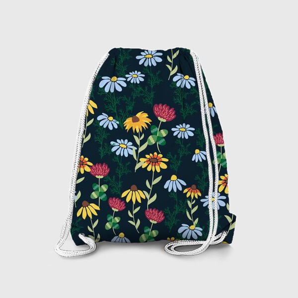 Рюкзак «Цветущий луг паттерн. Ромашка, рудбекия, клевер. Лето»