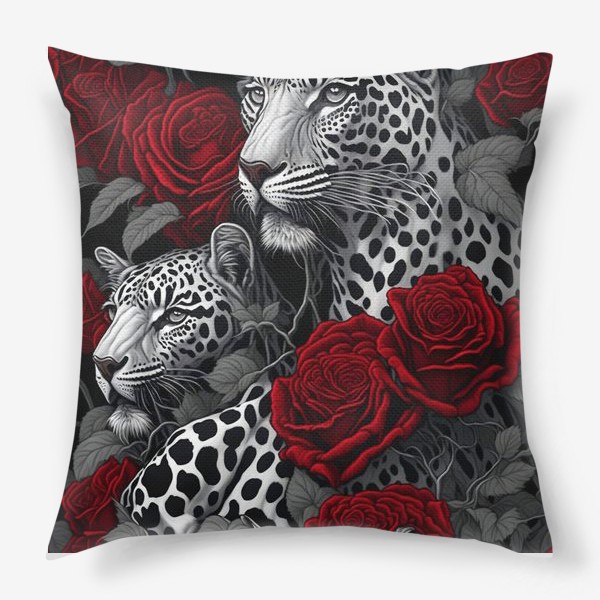 Подушка «Леопарды и розы»