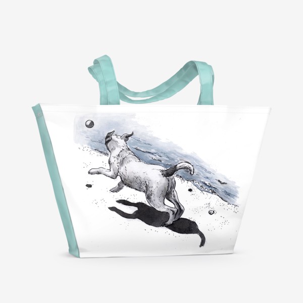 Пляжная сумка «Щенок собака бежит по пляжу за мячем»