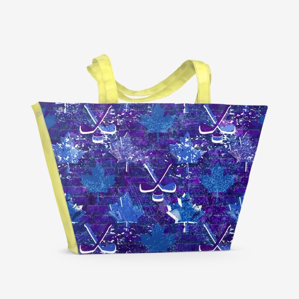 Пляжная сумка «ультра синий хоккейный узор с кленовыми листьями, клюшками, шайбами»