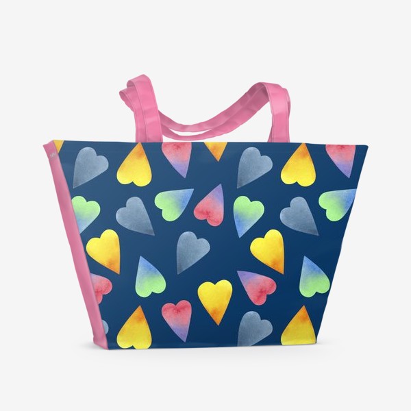 Пляжная сумка «Цветные акварельные сердечки на синем фоне»