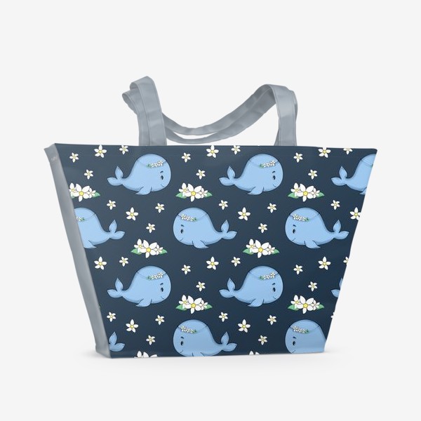 Пляжная сумка «Паттерн с китом и цветочками»