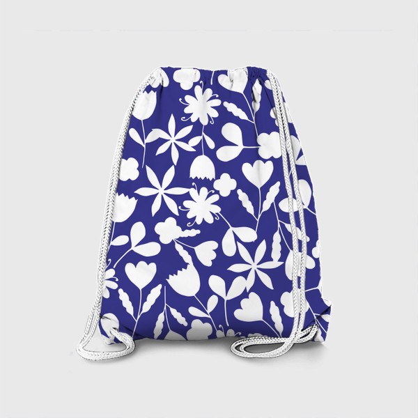 Рюкзак «Белые цветы на синем фоне»