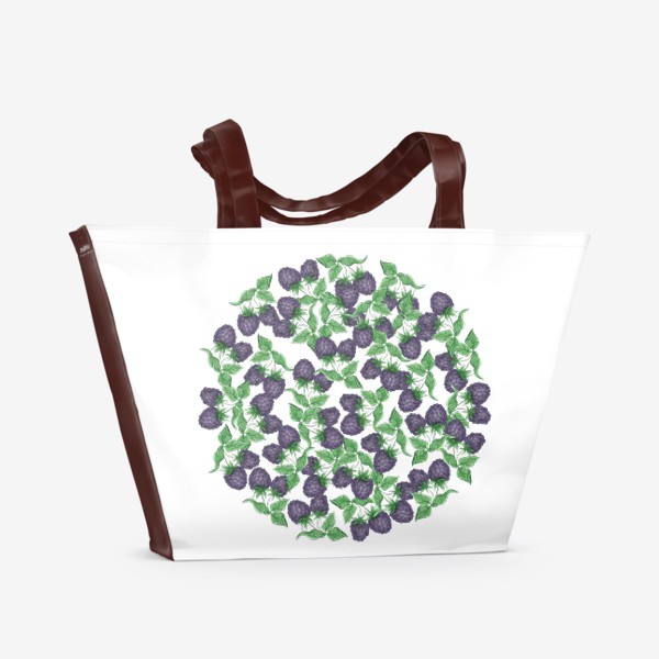 Пляжная сумка «Сочные ягоды ежевики с зелеными листьями. Ветки ягод паттерн в форме круга.»