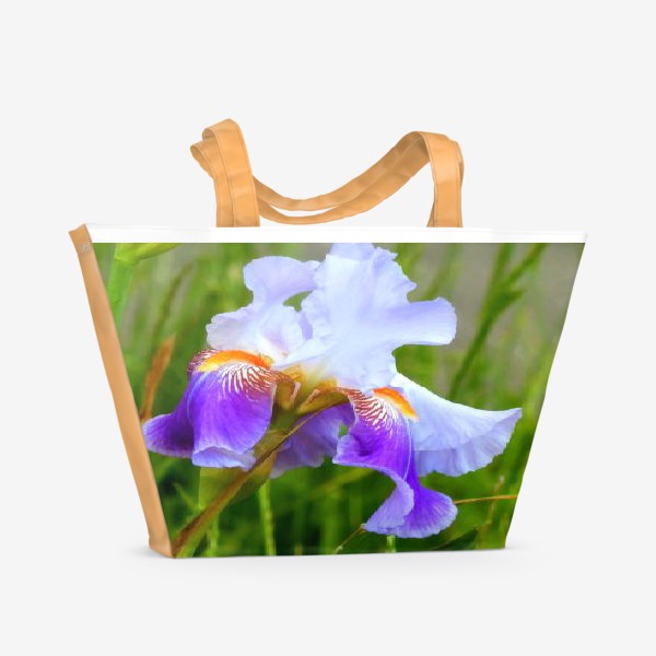 Пляжная сумка «фиолетовый цветок на зеленом фоне»