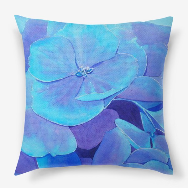Подушка &laquo;Цветы голубой гортензии, акварельный летний ботанический принт&raquo;