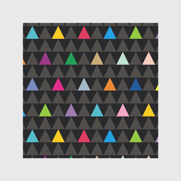 Скатерть &laquo;Цветные треугольники на черном фоне&raquo;