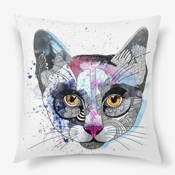 Подушка «Графичная кошка с акварельными текстурами»